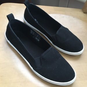 New H&M canvas shoes!